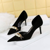 SHALLOW MOUTHED AND POINTED PEARL CHAIN HIGH HEELS_CWSHH0051