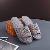 DRESSED BEAR THICK COTTON FLOOR SLIPPERS_CWSHF0210