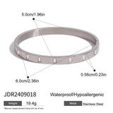 Zircon Clasp Bangle In Stainless Titani Steel_Cwaje4875