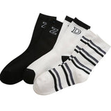 AUTUMN BLACK AND WHITE STRIPED SOCKS FOR WOMEN_CWMS1001