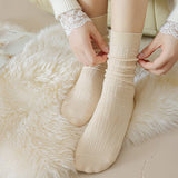 AUTUMN AND WINTER WARM BREATHABLE MID TUBE SOCKS_CWMS1071