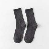 Versatile Solid Color Casual Mid-Calf Socks_Cwms0905