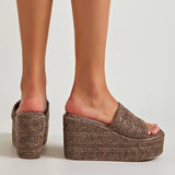 SANDAL AND SLIPPERS WITH THICK SOLES AND WEDGES_CWSHH0007