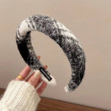 RETRO COLORFUL WIDE BRIM PLUSH HEADBAND_CWAHA1700