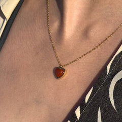 HEART SHAPE NATURAL STONE RED AGATE PENDANT_CWMM5597