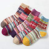5PR SET RETRO ETHNIC STYLE SOCKS FOR MEN WINTER_CWMS0680