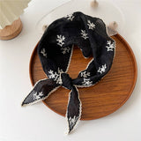 Cwasc2388_Cotton And Linen Lace Triangular Scarf For Women