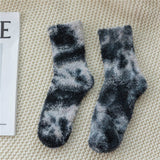 Women Padded Tie-Dyed Coral Velvet Socks_Cwms0346