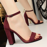 SIMPLE THICK HEEL WITH HIGH HEELS_CWSHH0050