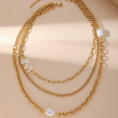 LAYERED CHAIN PEARL PENDANT NECKLACE_CWMM3583