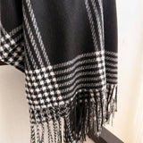 Warm Retro Grid Scarf Shawl For Winter Look_Cwasc2769