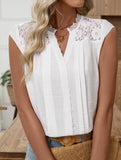 Lace Patch V Neck Shirt_CWTSTS00916