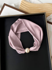 SILKY PRINT SCARF NECKLACE PEARL MAGNETIC CLASP_CWASC0820