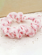 COMFORTABLE SILK HAIR SCRUNCHIES