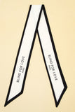 LETTER GRAPHIC TWILLY SCARF
