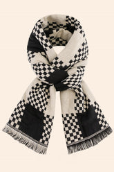 WOMEN KNITTED COLOR MATCHING CHECKERED SCARF