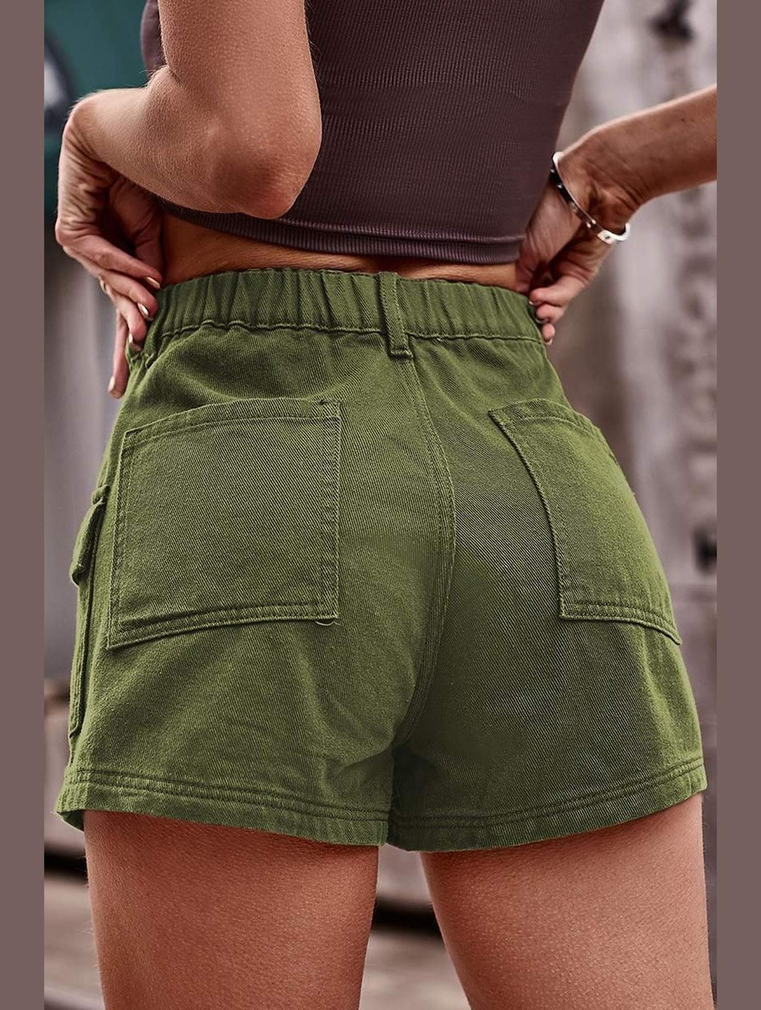 FLAT POCKET ELASTIC WAIST CARGO SHORTS - Doublju
