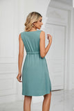 SLEEVELESS BUTTON POCKET SLIM WAIST DRESS - Doublju