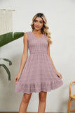 V NECK JACQUARD WEAVE SLEEVELESS DRESS - Doublju