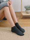 SOLID COLOR BREATHABLE COTTON SOCKS