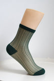 SOLID COLOR MID TUBE TIDE SOCKS