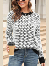 CONTRAST LARGE ROUND NECK LONG SLEEVE SWEATER
