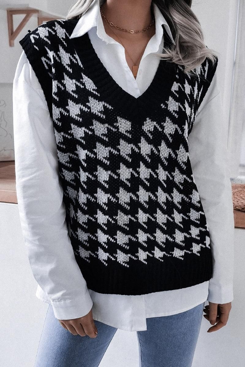 WOMEN RIBBED PATTERN SWEAT VEST - Doublju