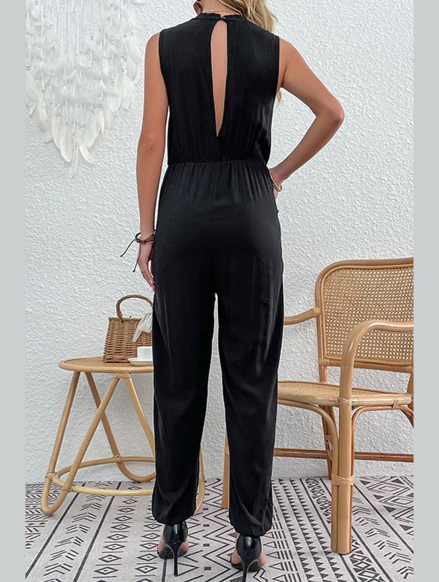 SLEEVELESS V NECK SLIM JUMPSUIT - Doublju