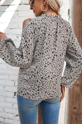 WOMEN CUT OUT SHOULDER FLORAL BLOUSE - Doublju