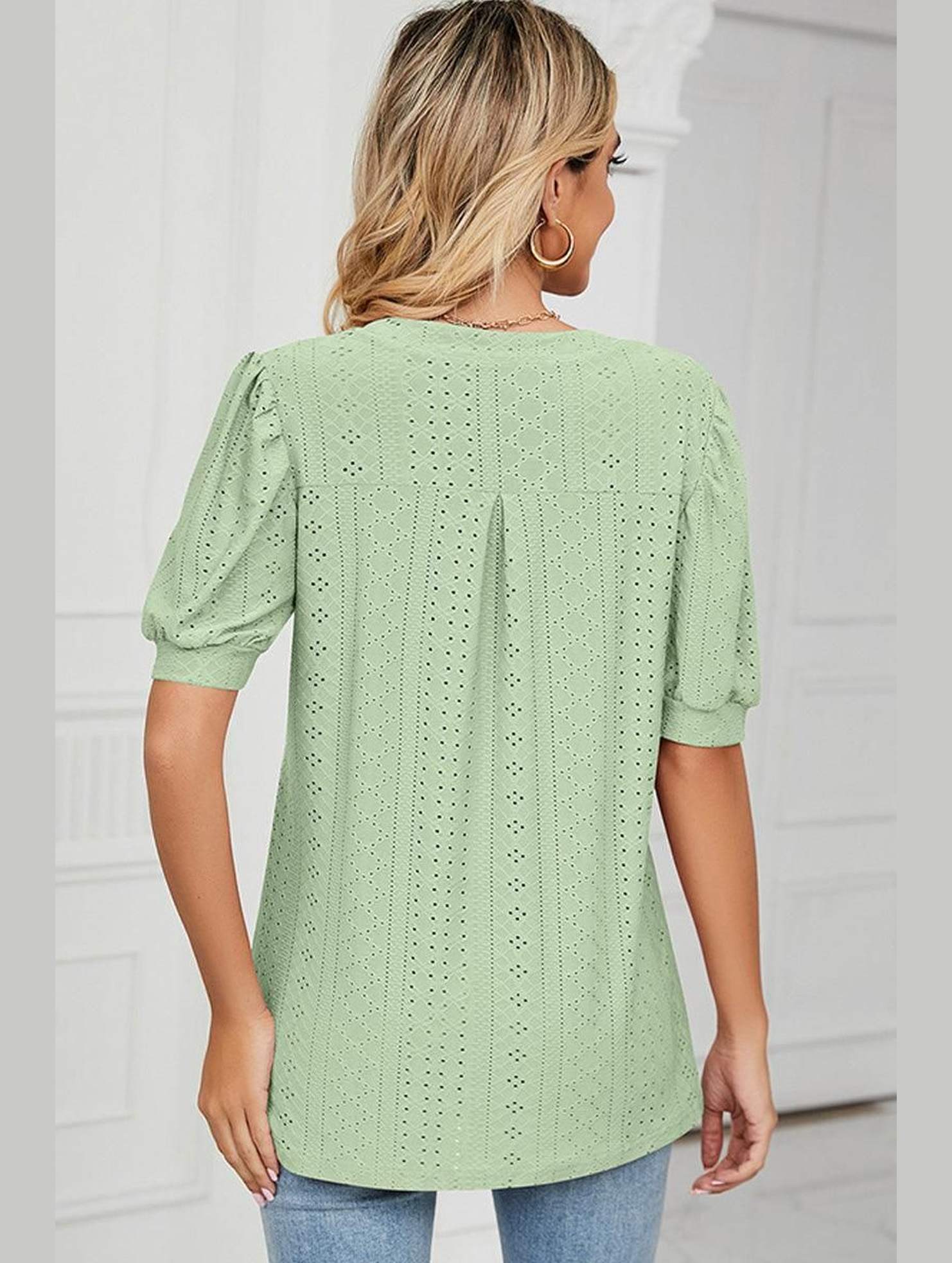 PUNCHING LACE V NECK PUFF SHORT SLEEVE BLOUSE - Doublju