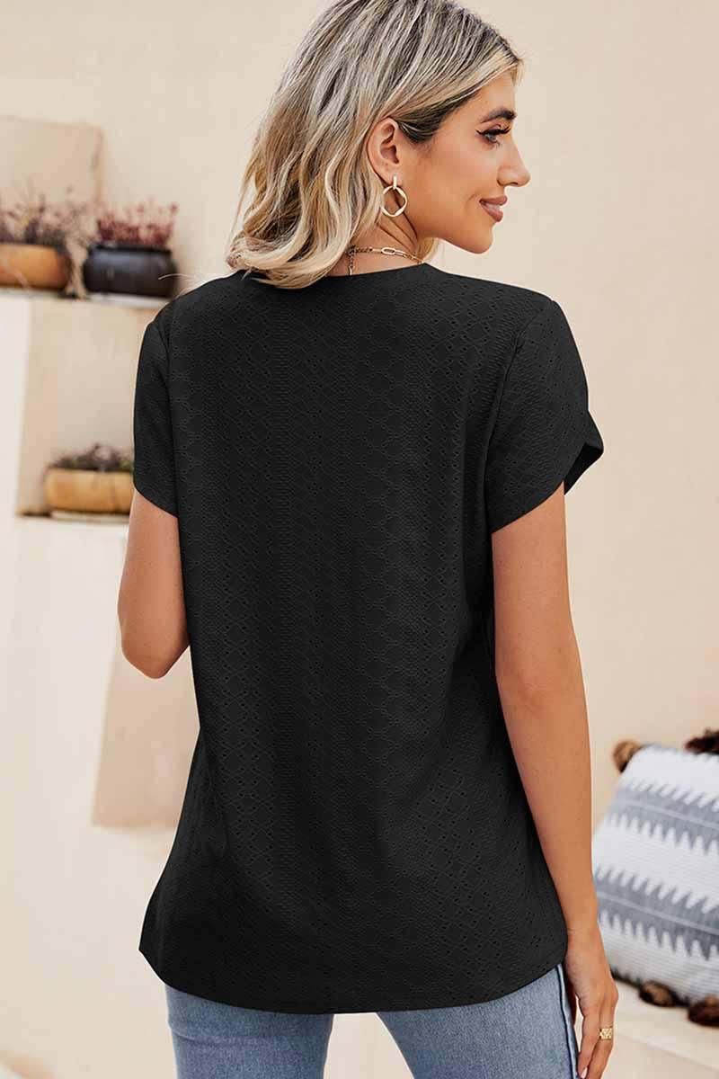 PUNCHING LACE TULIP PUFF V NECK T-SHIRTS - Doublju