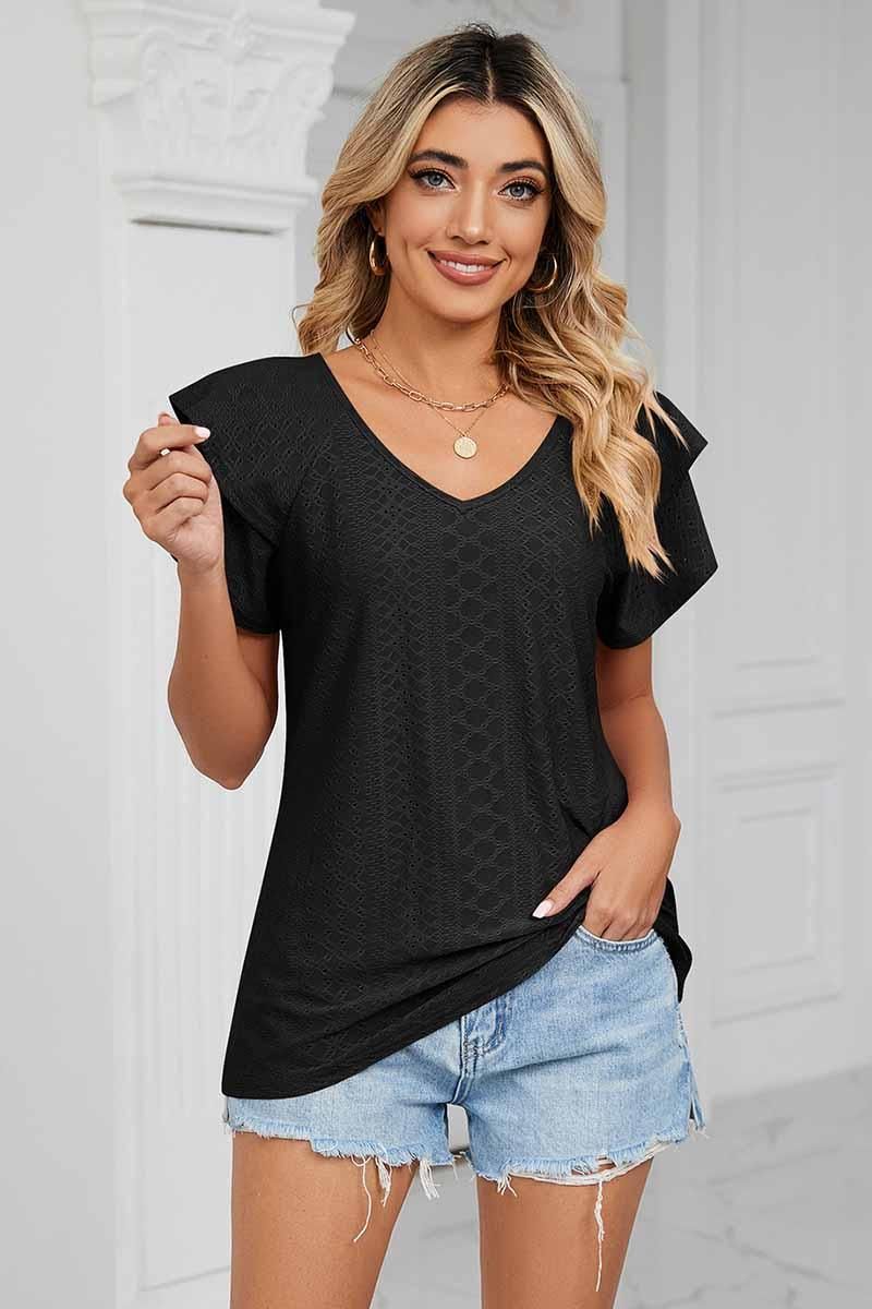PUNCHING LACE CAKE PUFF V NECK T-SHIRTS - Doublju