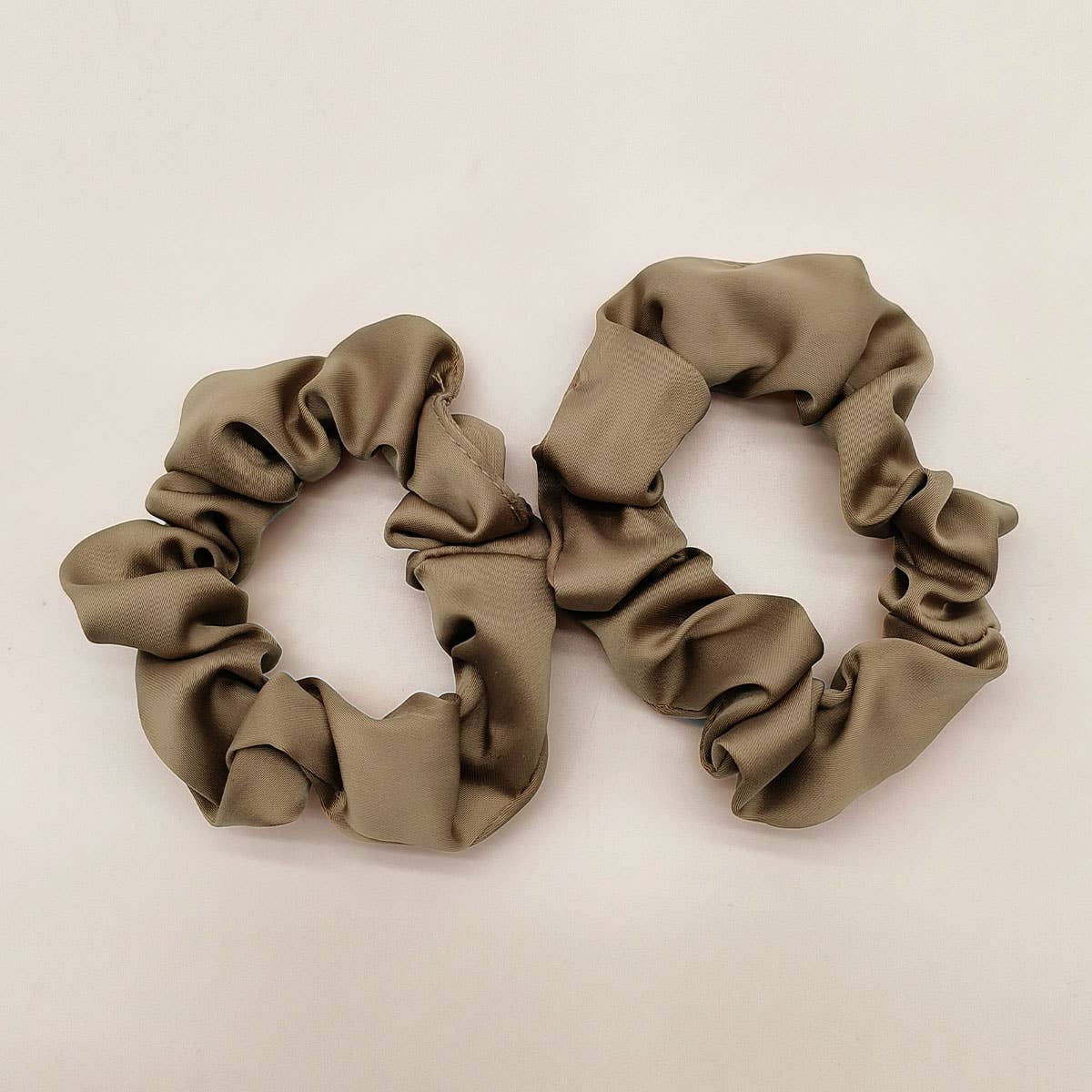 8PCS BOX SATIN SCRUNCHIES FOR FALL HAIR ACCESSORIE_CWAHA0405