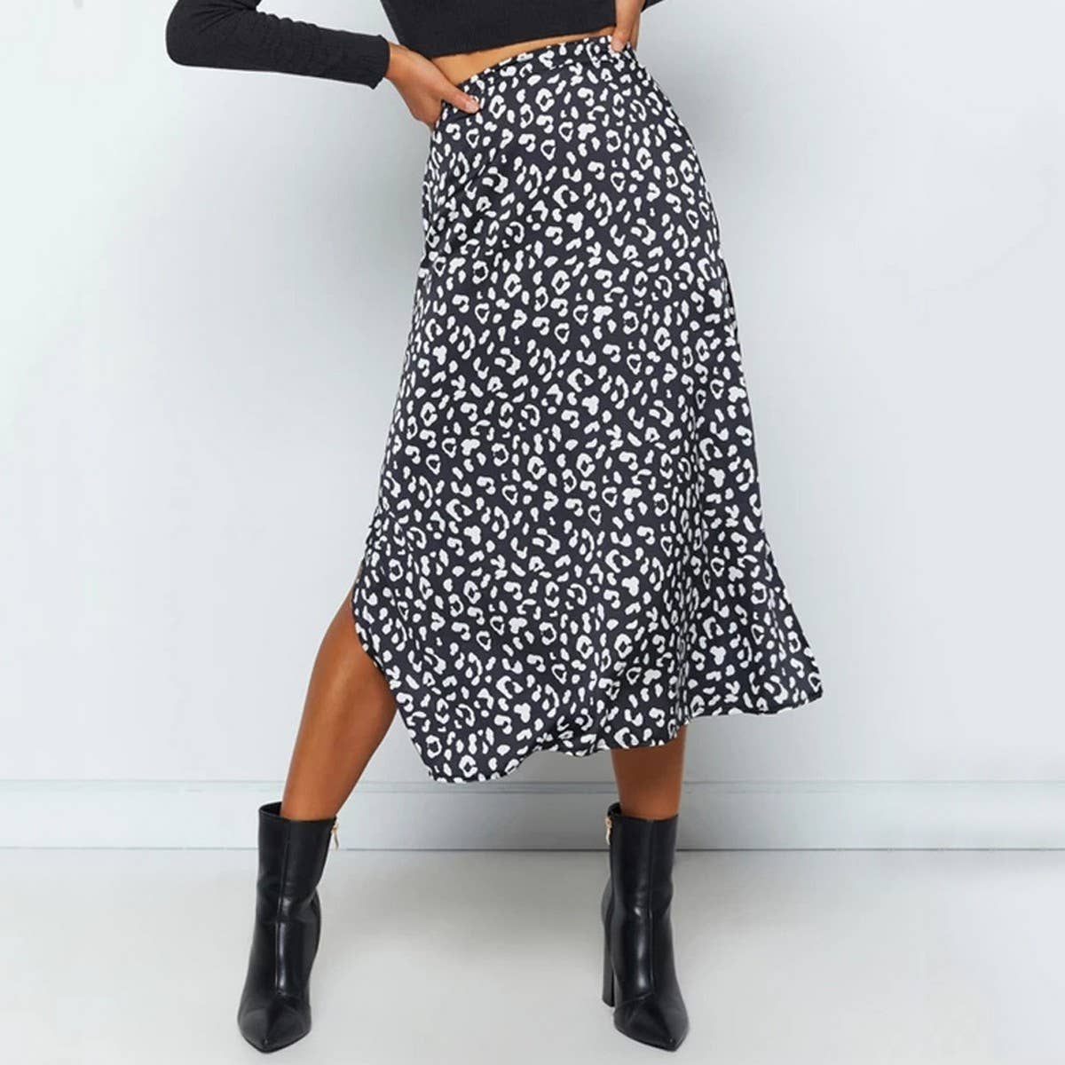 HIGH WAIST LEOPARD CHIFFON PRINT SLIT MIDI SKIRT_CWBSS0377