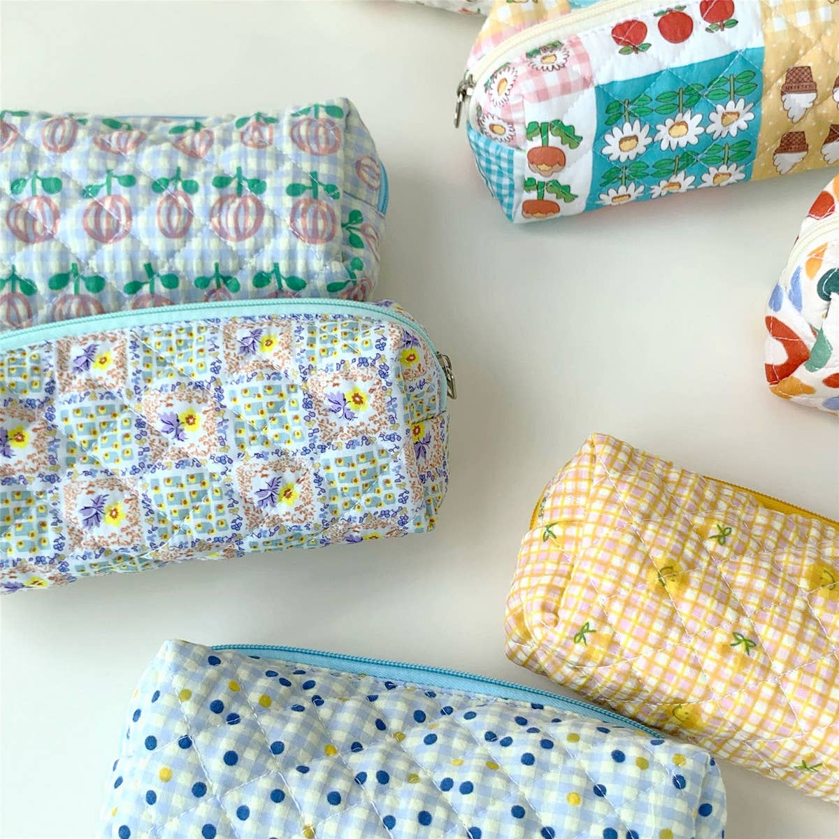 CASUAL FLORAL PENCIL CASE COSMETIC BAG_CWAB1044