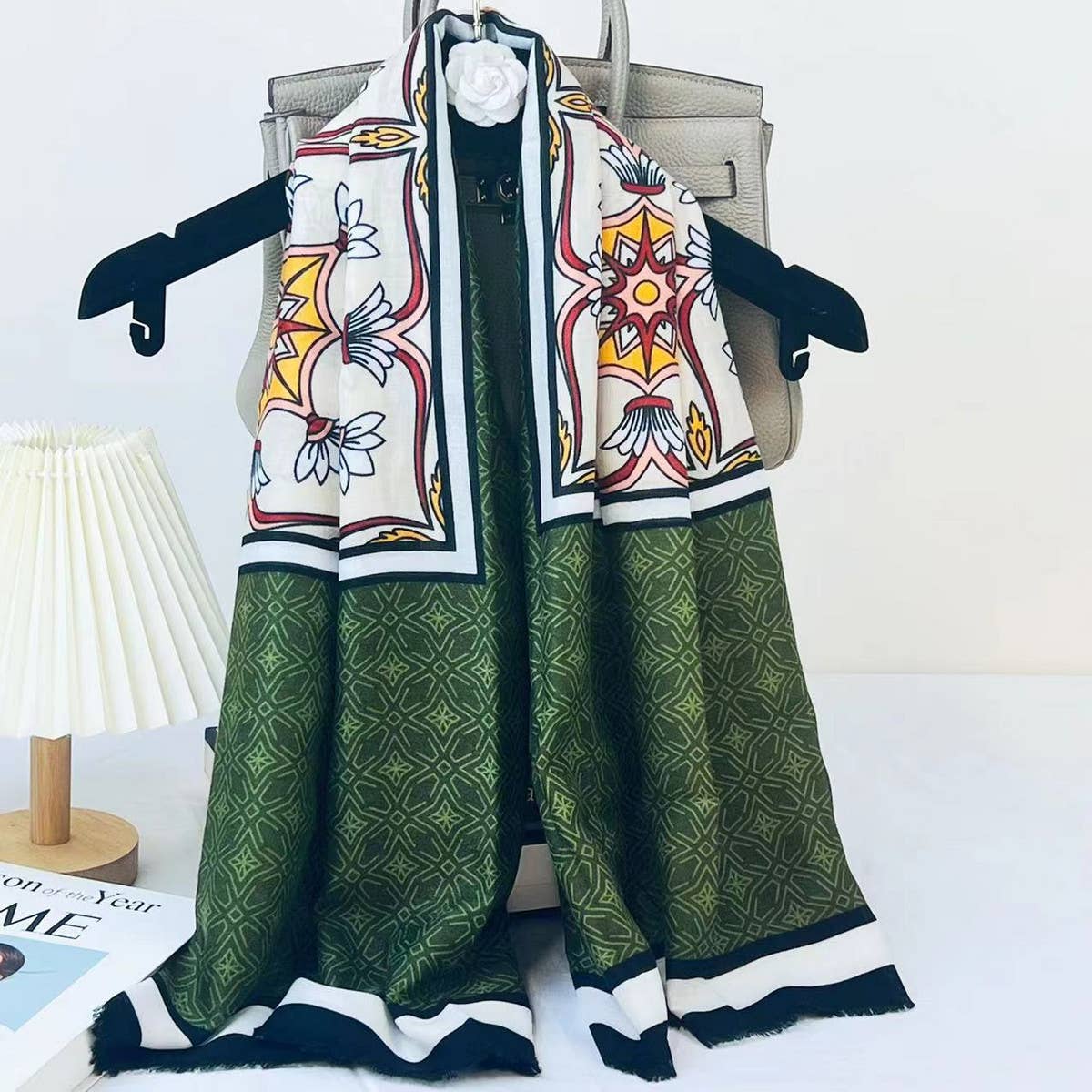 GEOMETRIC COMMUTER SCARF LARGE LIGHTWEIGHT WRAP_CWASC0911