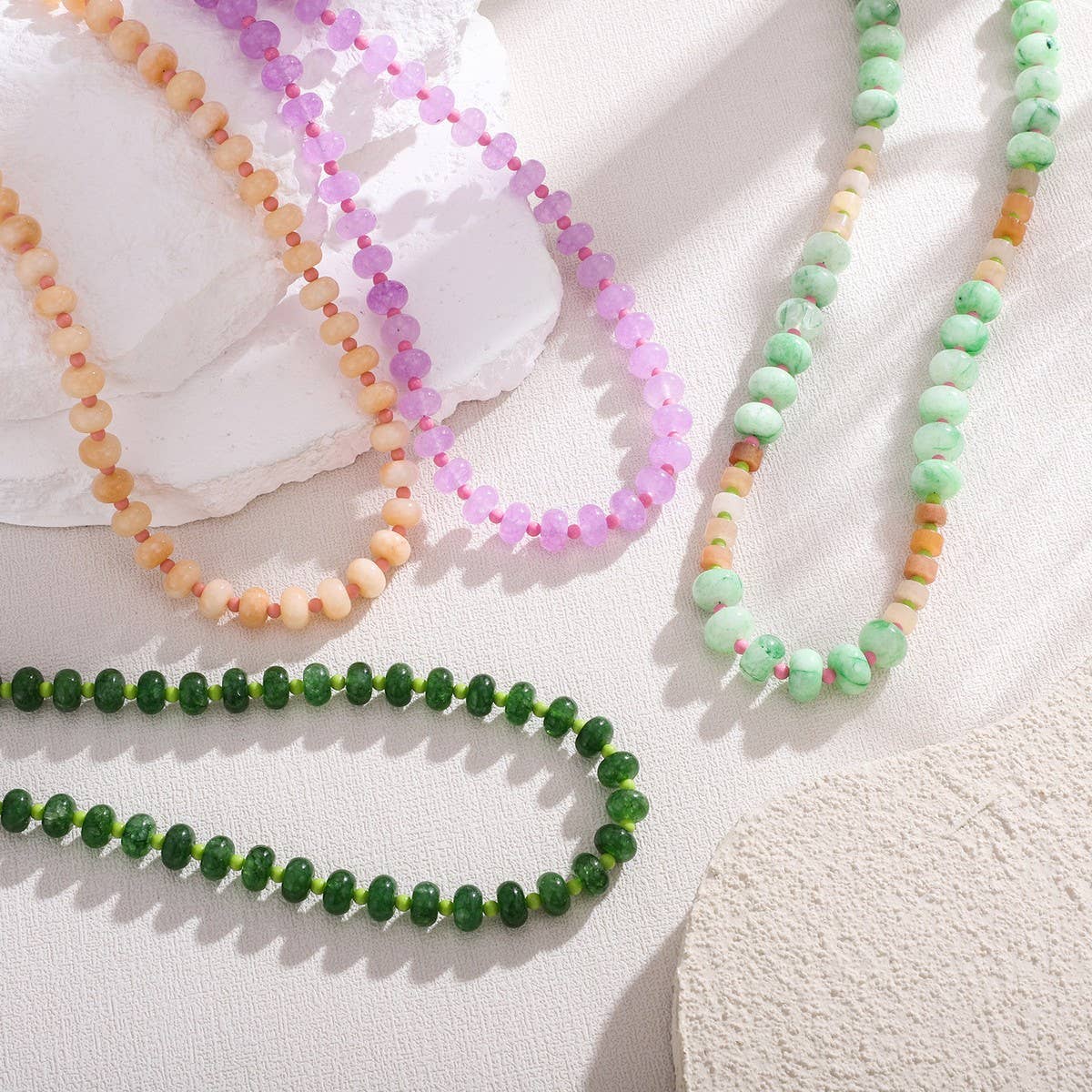 PINK GREEN NATURAL STONE BEADED NECKLACE_CWMM8839