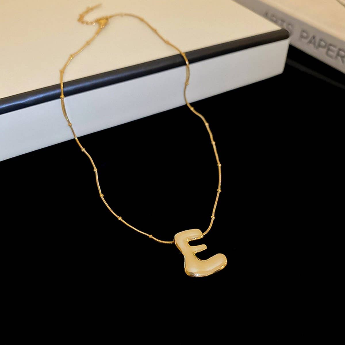 NEW LETTER PENDANT NICHE TEMPERAMENT NECKLACE_CWAJE2063