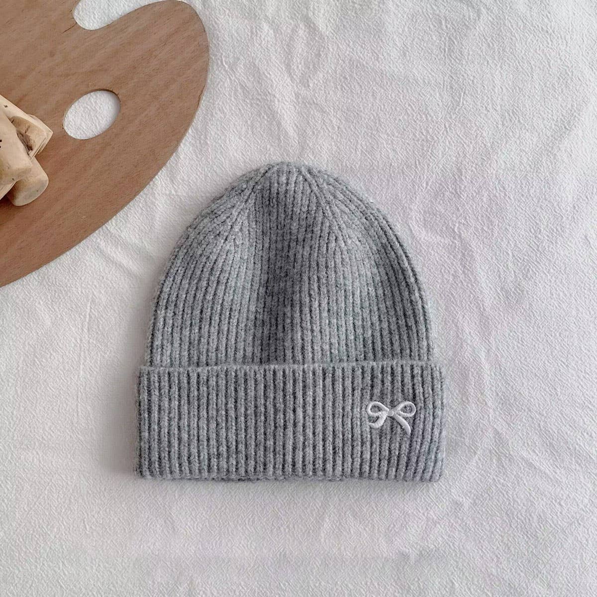 CHILDRENS WARM KNITTED HAT WITH BOW EMBROIDERY_CWAH2926