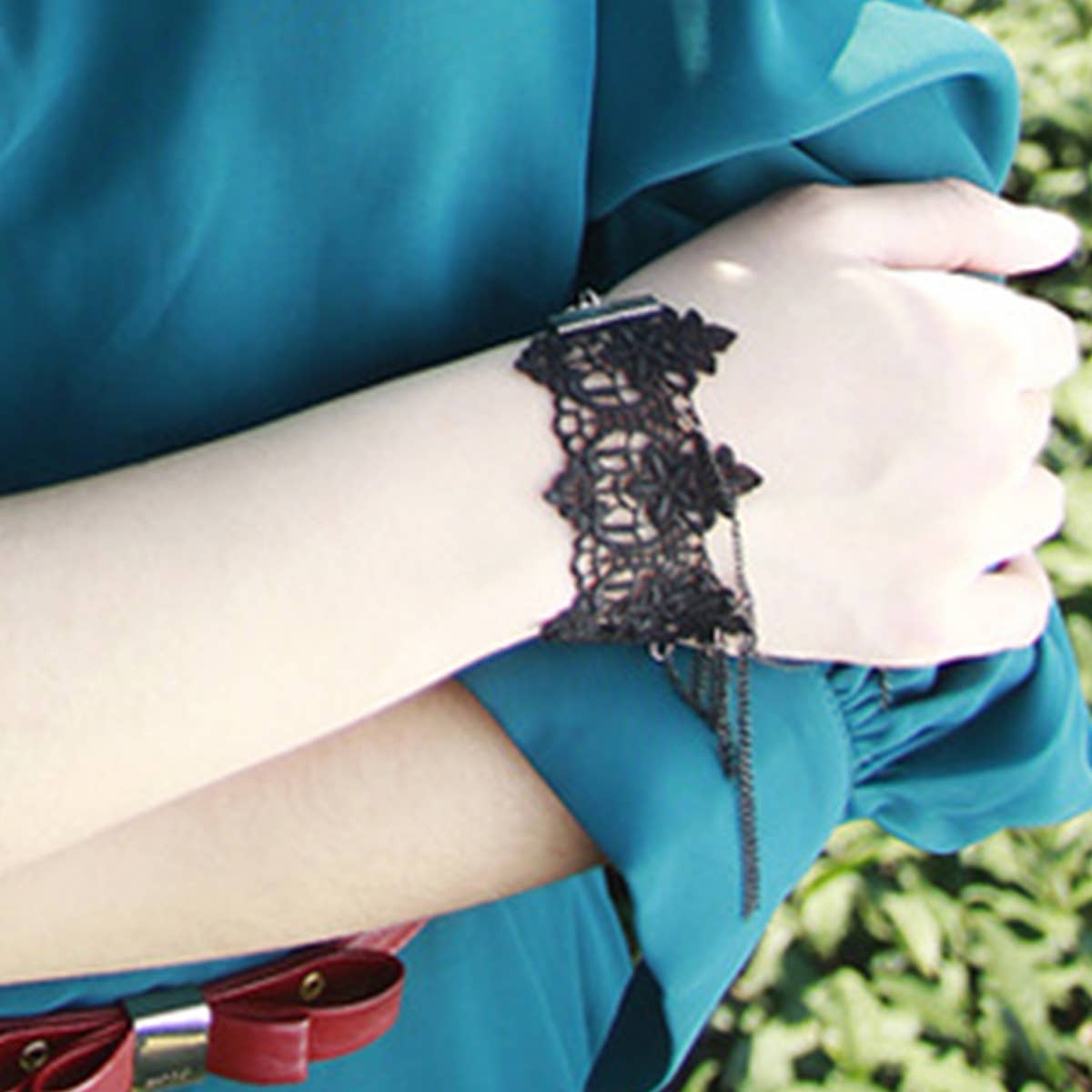 HALLOWEEN FASHION LACE BRACELET RETRO WRIST_CWMM0151