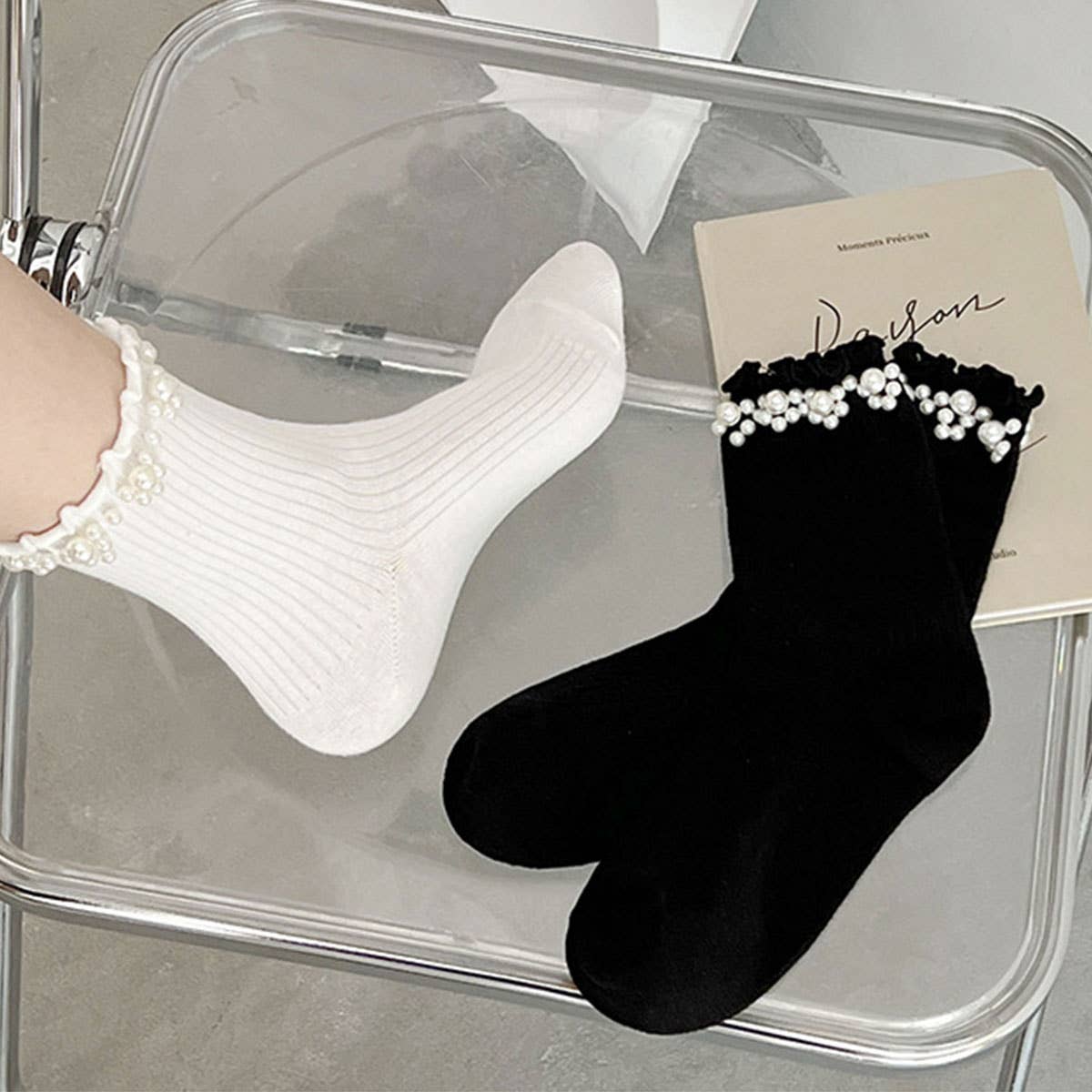 PEARL ORNAMENT COTTON CREW SOCKS_CWMS0283