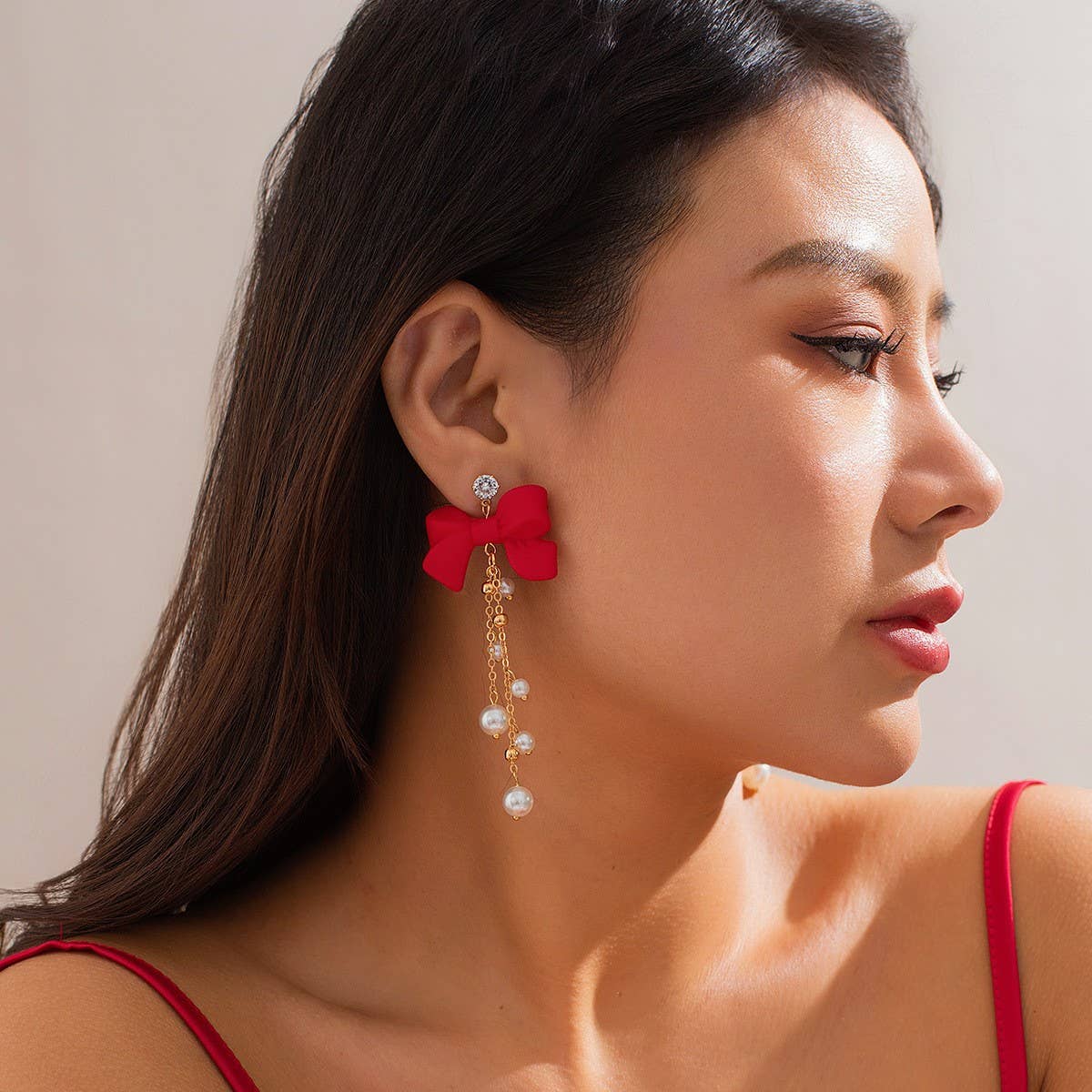 RED BOW EARRINGS WITH PEARL TASSELS_CWAJE1138