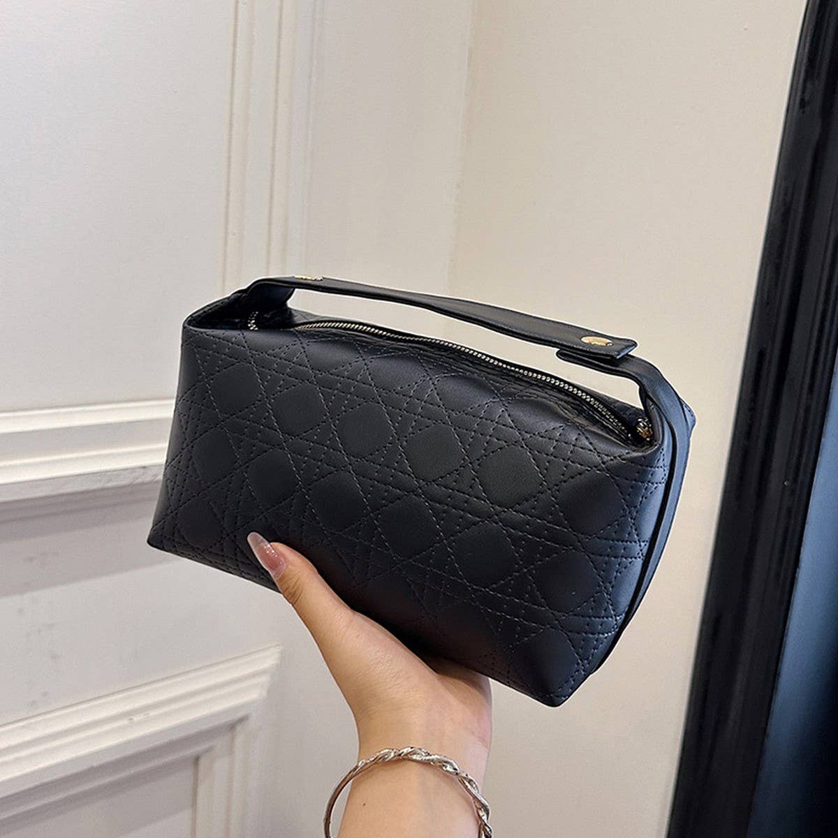 NEW PORTABLE LARGE CAPACITY COSMETIC BAG_CWAB4382