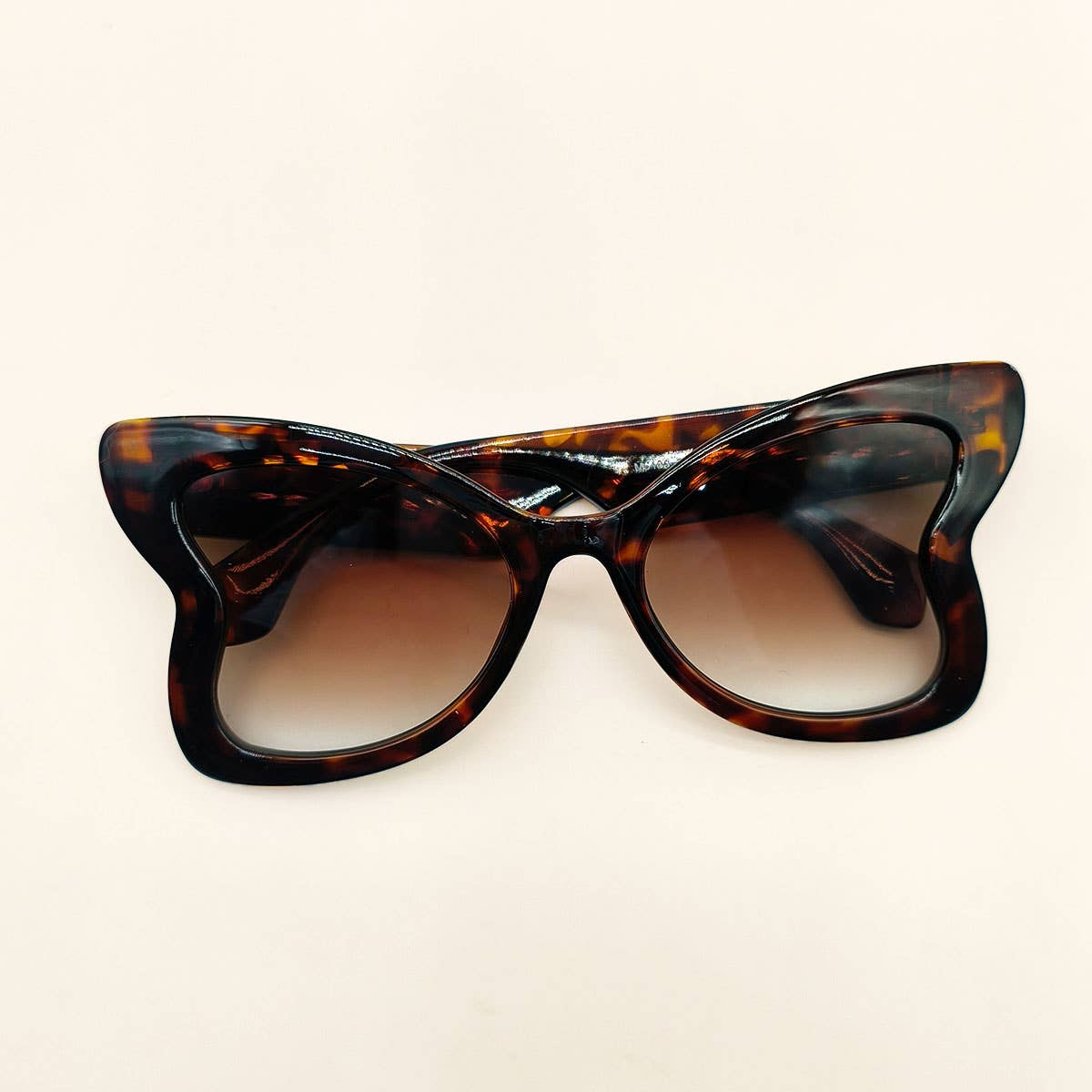 BUTTERFLY GLASSES PC FASHION SUNGLASSES FOR WOMEN_CWASG0253