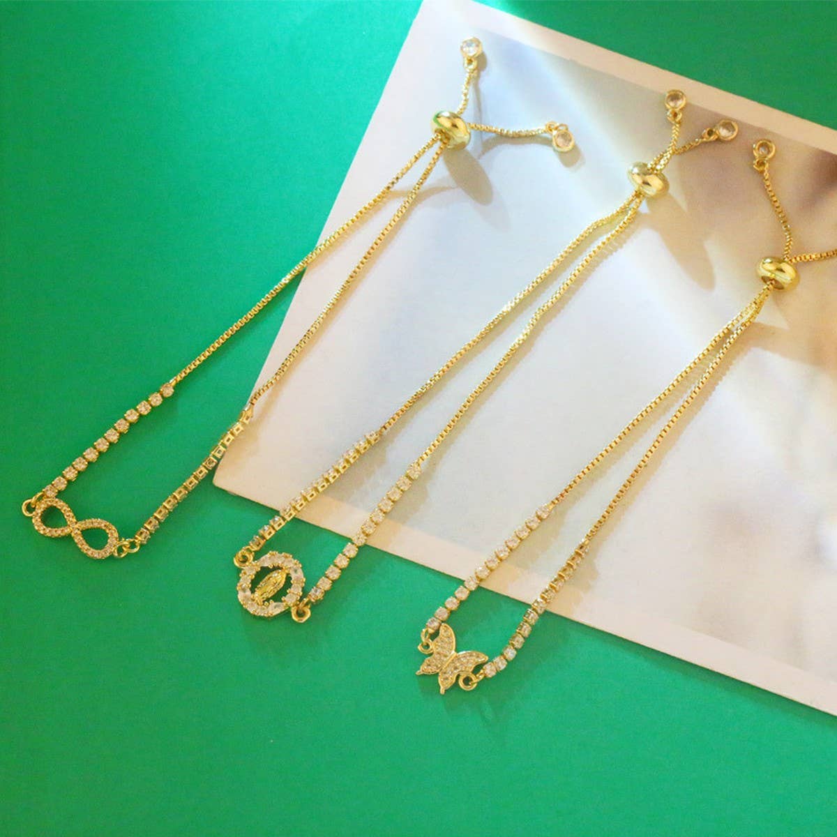 DEVILS EYE BUTTERFLY PLATED 18K GOLD BRACELET_CWAJE0874