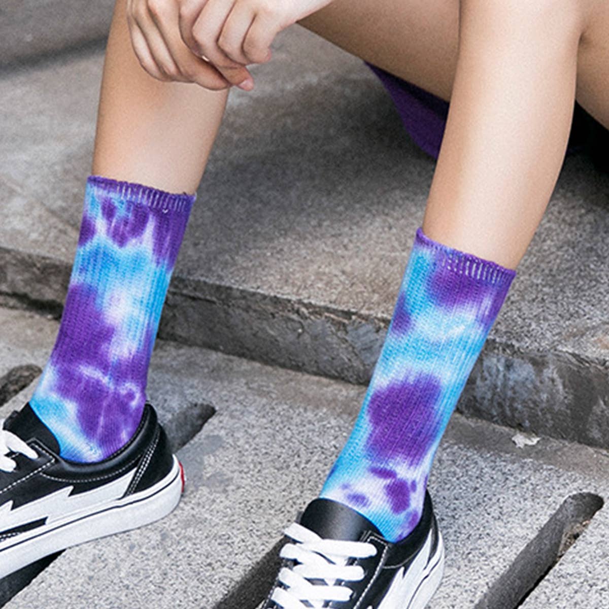 Women Double-Needle Tie-Dyeing Mid-Tube Socks_Cwms0243