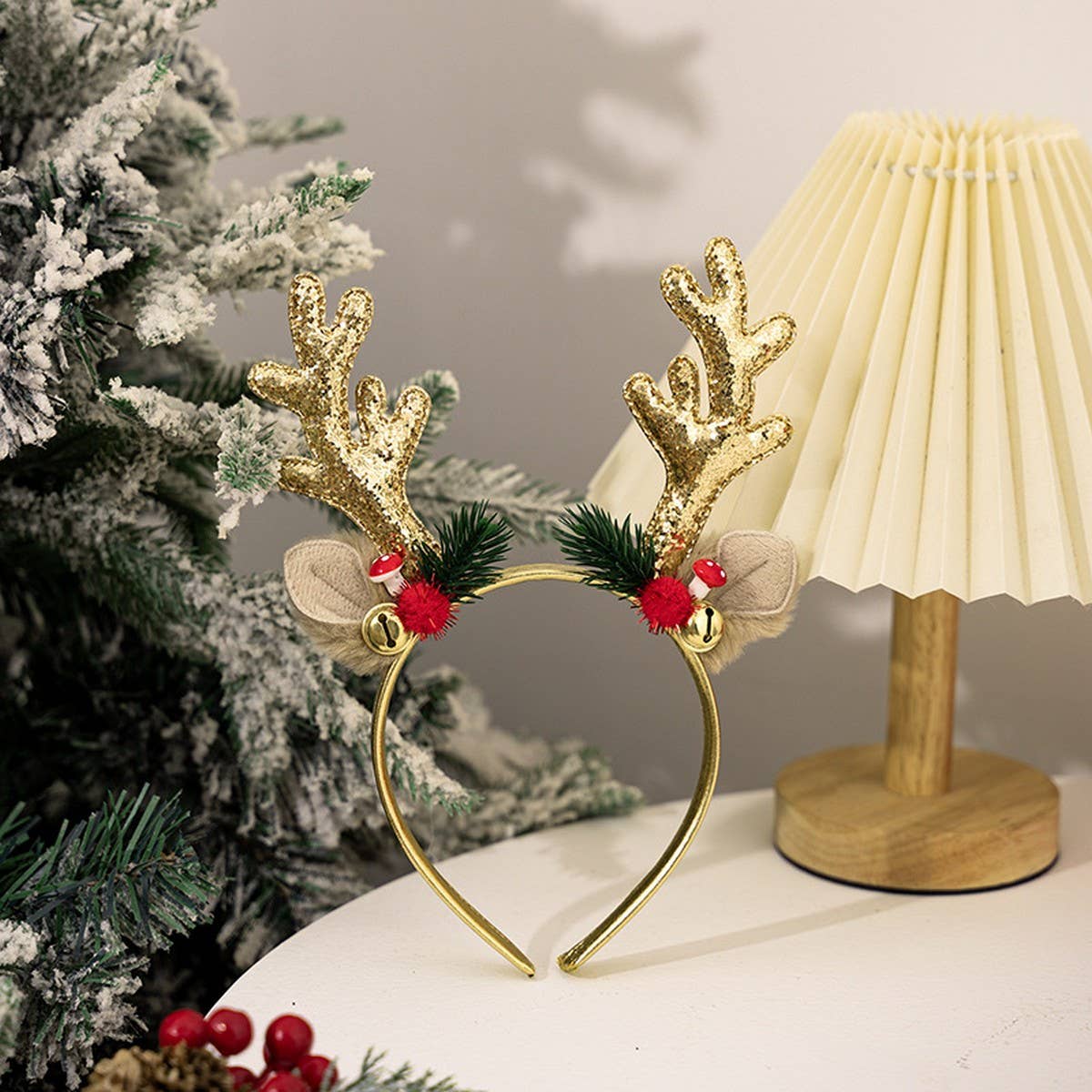 Cwmm10321_Christmas Reindeer Antler Headband With Bells
