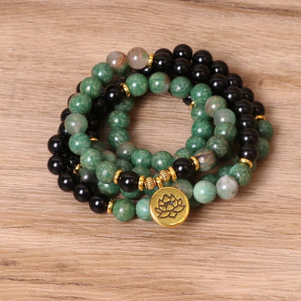 GREEN BLACK BEADED BRACELETS WITH STRETCHY BANDS_CWAJE3927