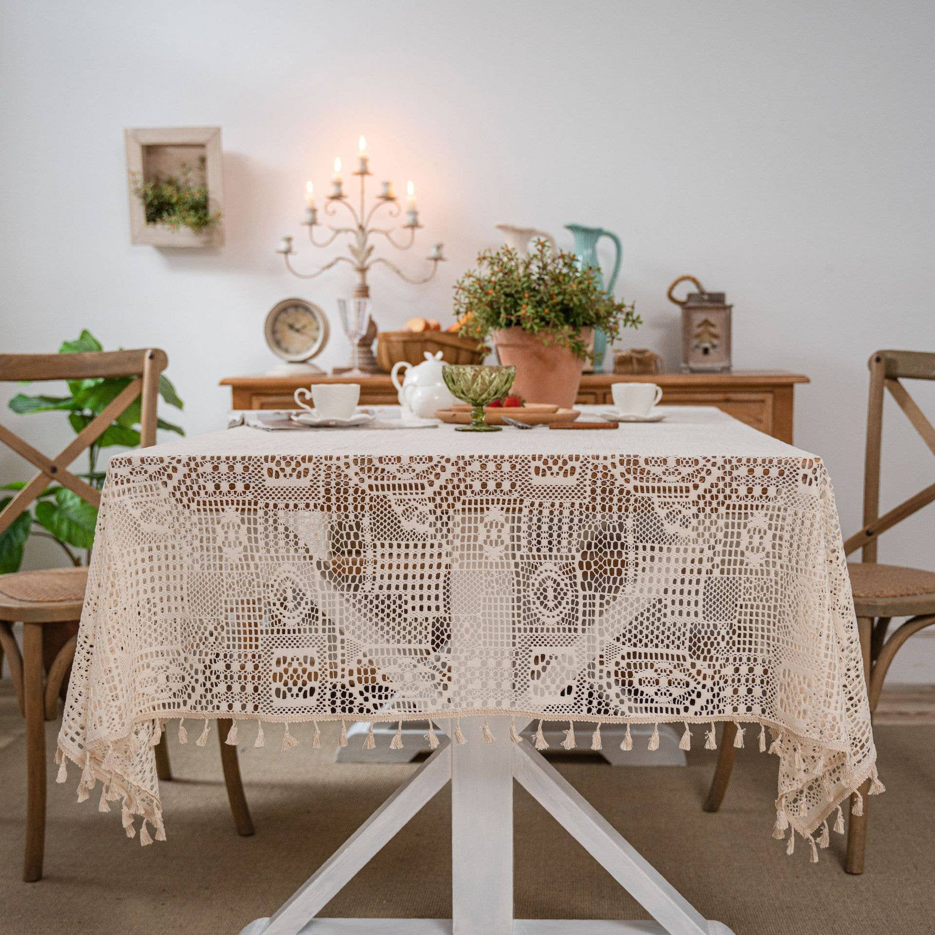 CROCHET HOLLOW TABLECLOTHS WITH TASSELS_CWMM0021