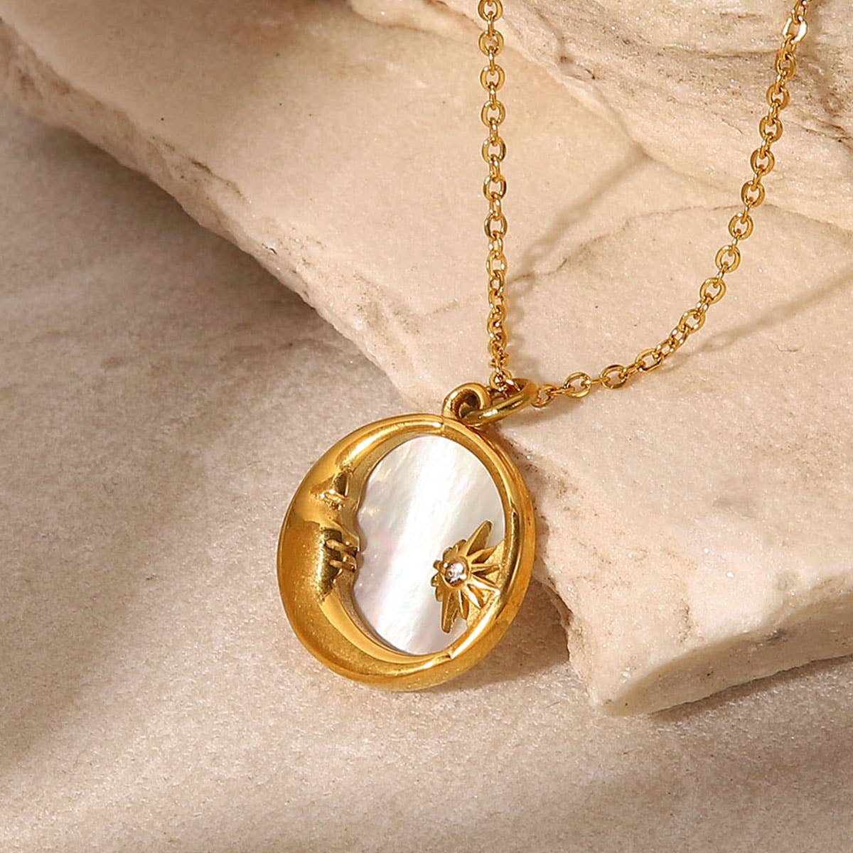 FRENCH FASHION VINTAGE STAINLESS STEEL NECKLACE_CWAJE0614